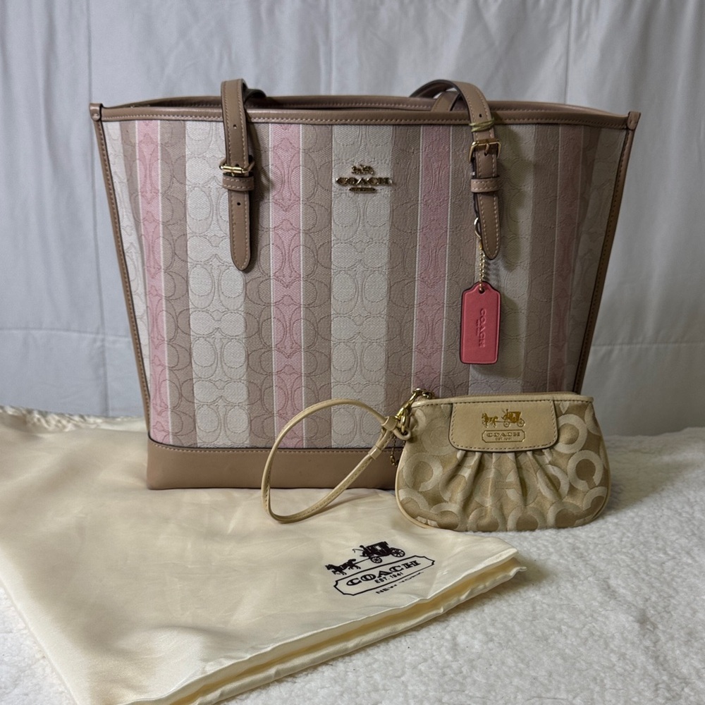 Coach Signature‎ Stripe Tote C8415 Pink Beige Bag + Wristlet Dust Bag